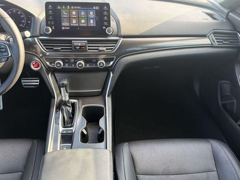 Used 2020 Honda Accord Sport image 18