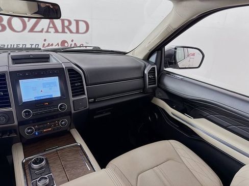 Used 2021 Ford Expedition Max Platinum AWD/4WD image 29