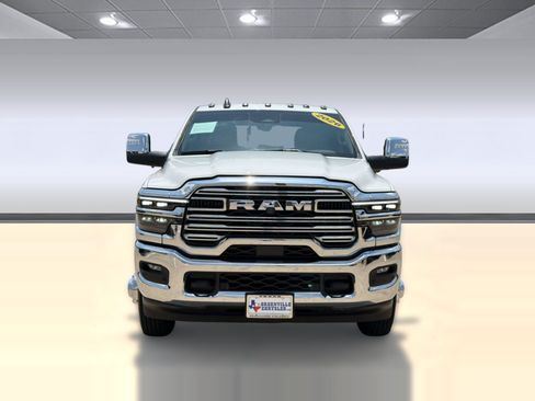 Certified 2026 RAM 3500 Laramie w/ Max Tow Package AWD/4WD image 6