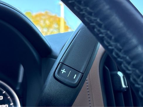 Used 2022 Chevrolet Silverado 1500 High Country image 18