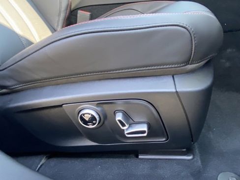 New 2024 Maserati Levante Modena Ultima image 39