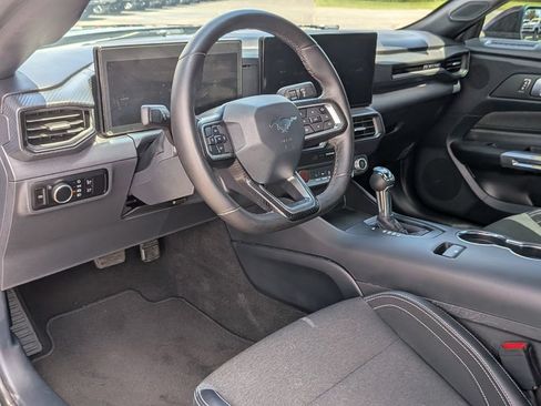 Used 2024 Ford Mustang Coupe RWD image 33