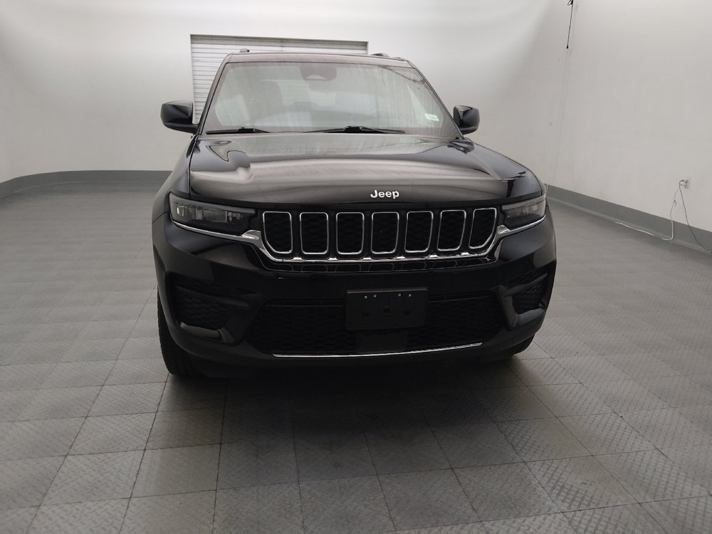 Used 2024 Jeep Grand Cherokee Laredo RWD image 14