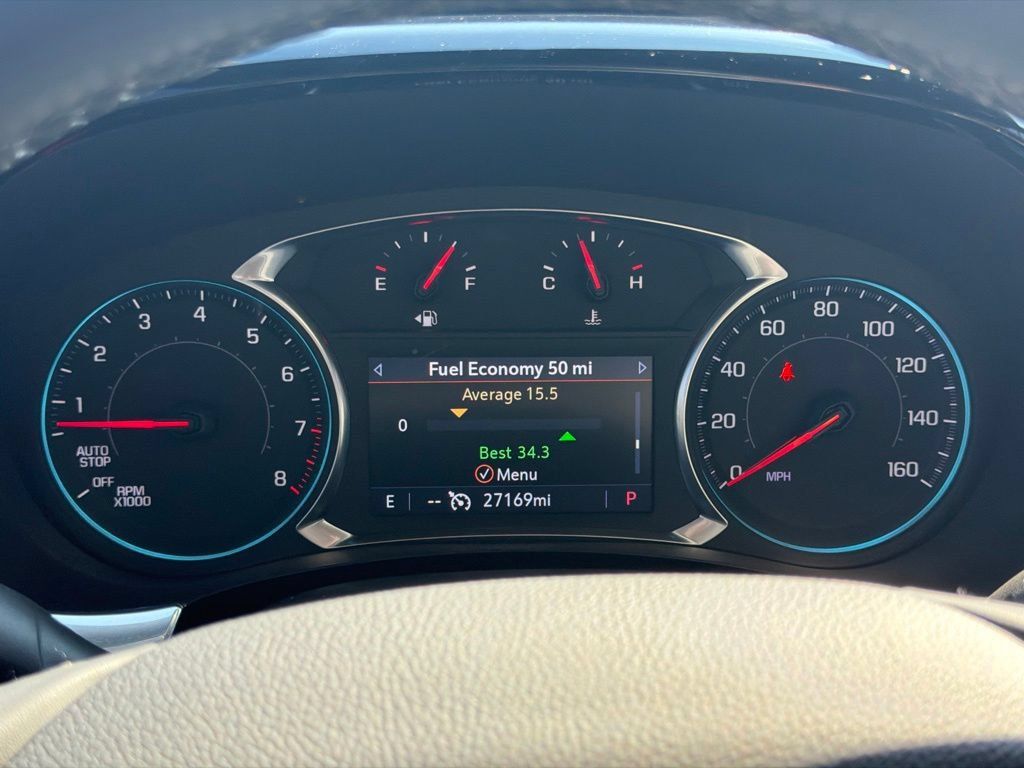 Used 2023 Chevrolet Traverse LT FWD image 28