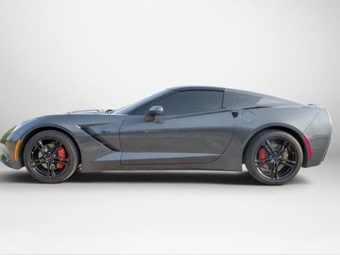 Used 2017 Chevrolet Corvette Stingray Coupe w/ Carbon Flash Badge Package RWD image 9