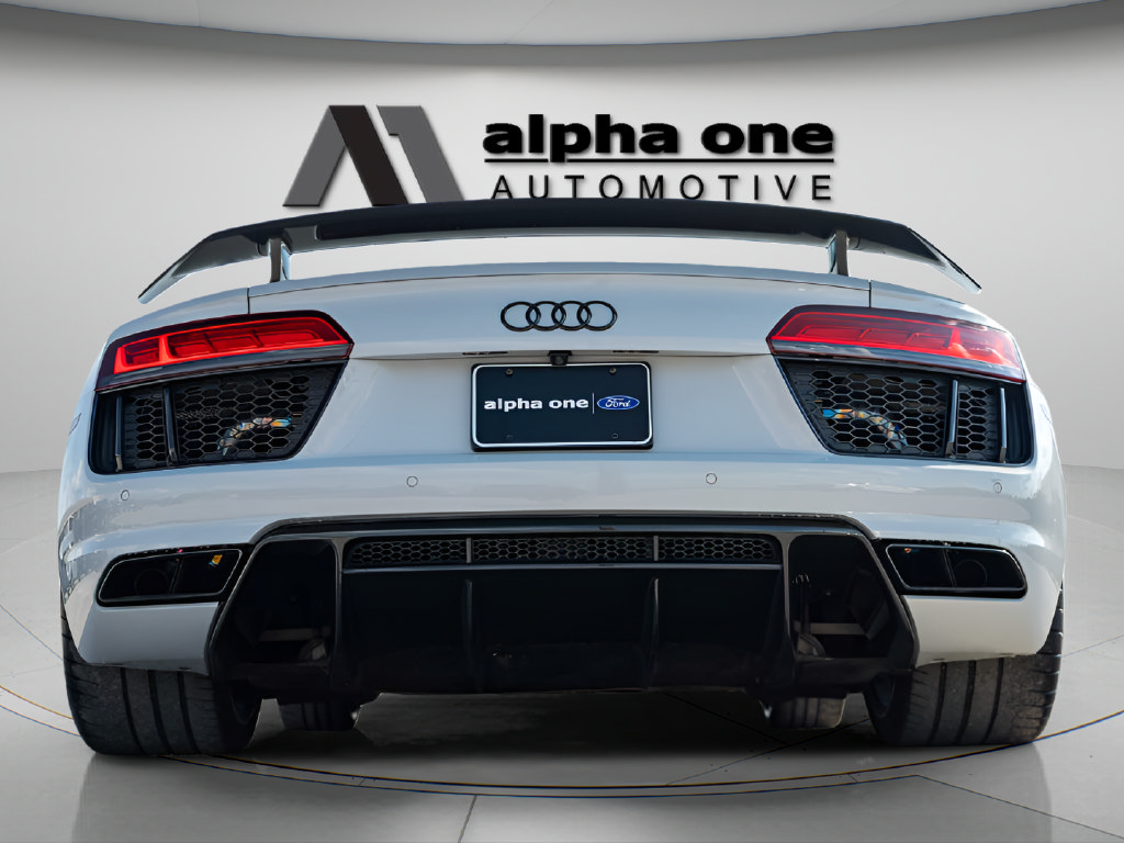 Used 2018 Audi R8 V10 plus AWD/4WD image 17