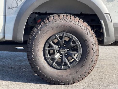 Used 2023 Ford F150 Raptor w/ Raptor 37 Performance Package AWD/4WD image 3