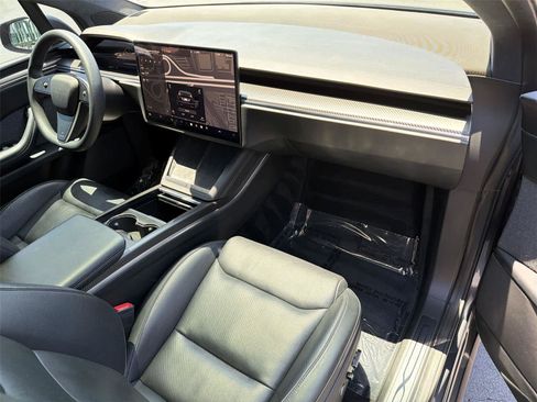 Used 2023 Tesla Model X Plaid AWD/4WD image 13