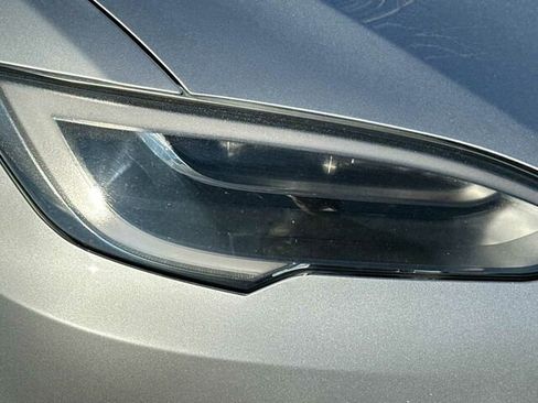 Used 2018 Tesla Model S 100D image 31