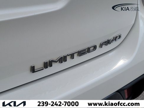 Used 2021 Toyota Highlander Limited AWD/4WD image 12
