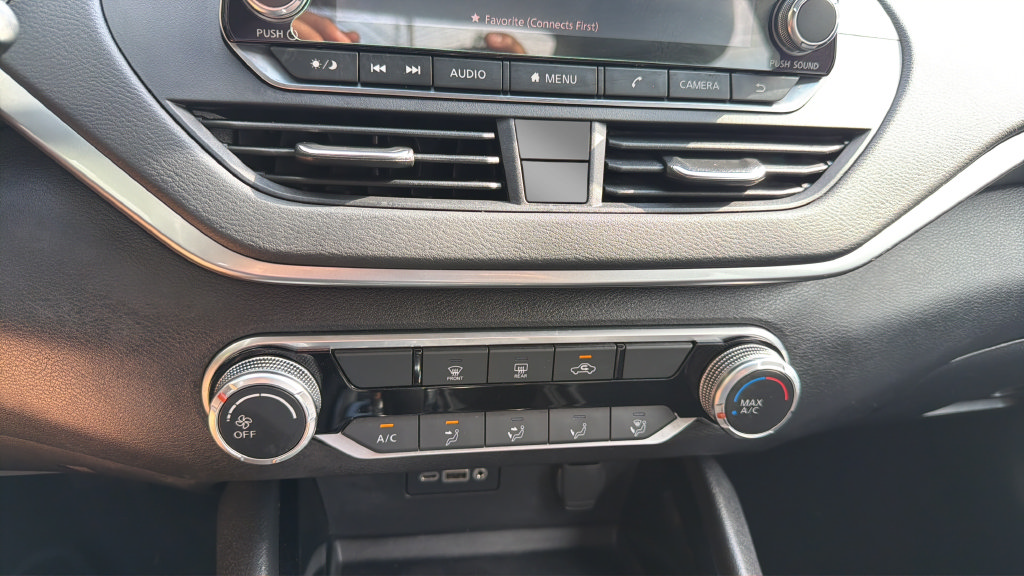 Used 2021 Nissan Altima 2.5 SV AWD/4WD image 18
