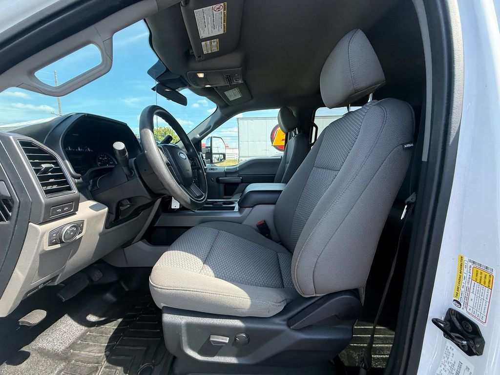 Used 2021 Ford F250 XLT w/ XLT Premium Package AWD/4WD image 11