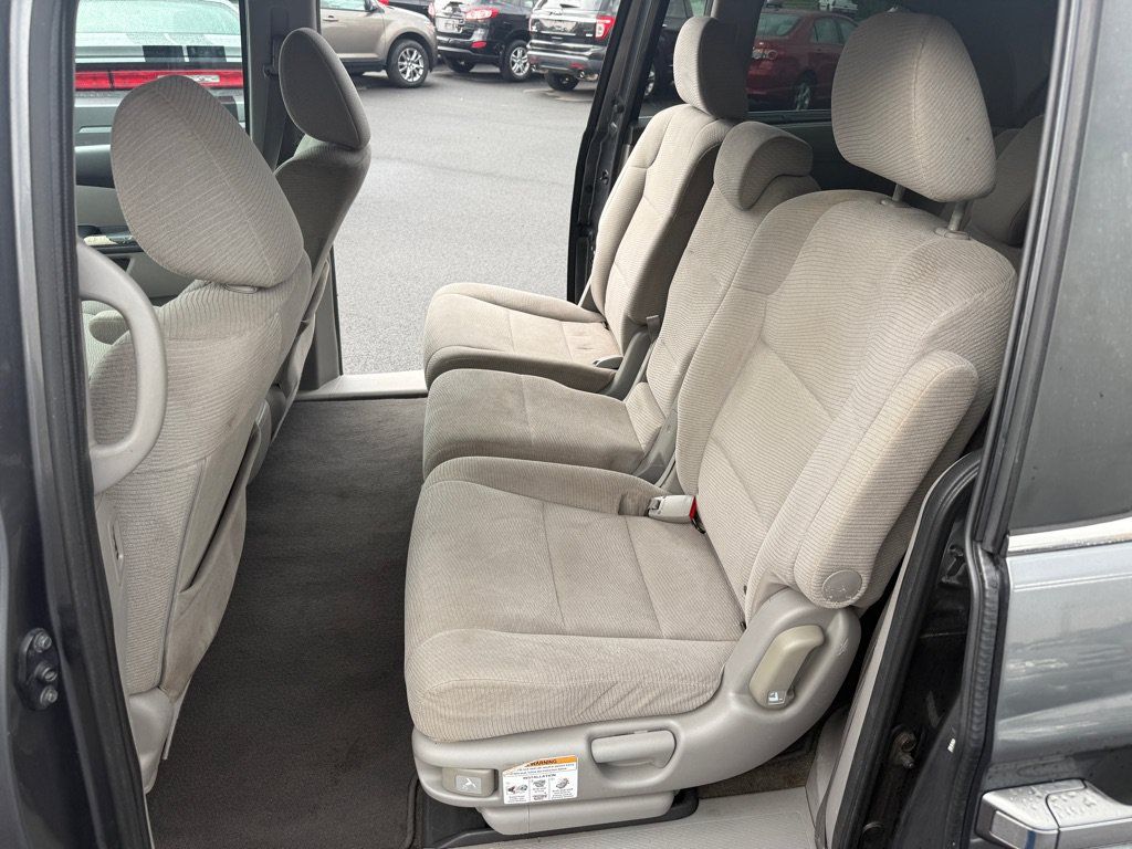 Used 2012 Honda Odyssey EX image 9