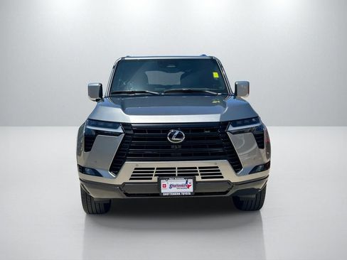 Used 2026 Lexus GX 550 AWD/4WD image 2
