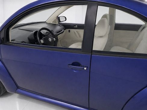Used 2002 Volkswagen Beetle GLS FWD image 17