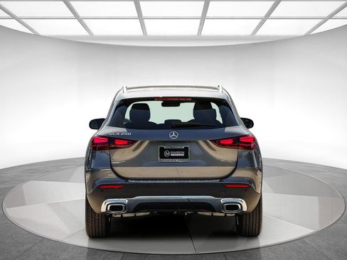 New 2026 Mercedes-Benz GLA 250 image 3