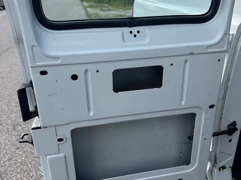 Used 2001 Dodge B1500 RWD image 17