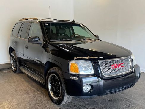 Used 2007 GMC Envoy Denali AWD/4WD image 3