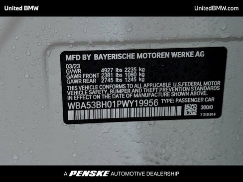 Used 2023 BMW 530i w/ Premium Package RWD image 15
