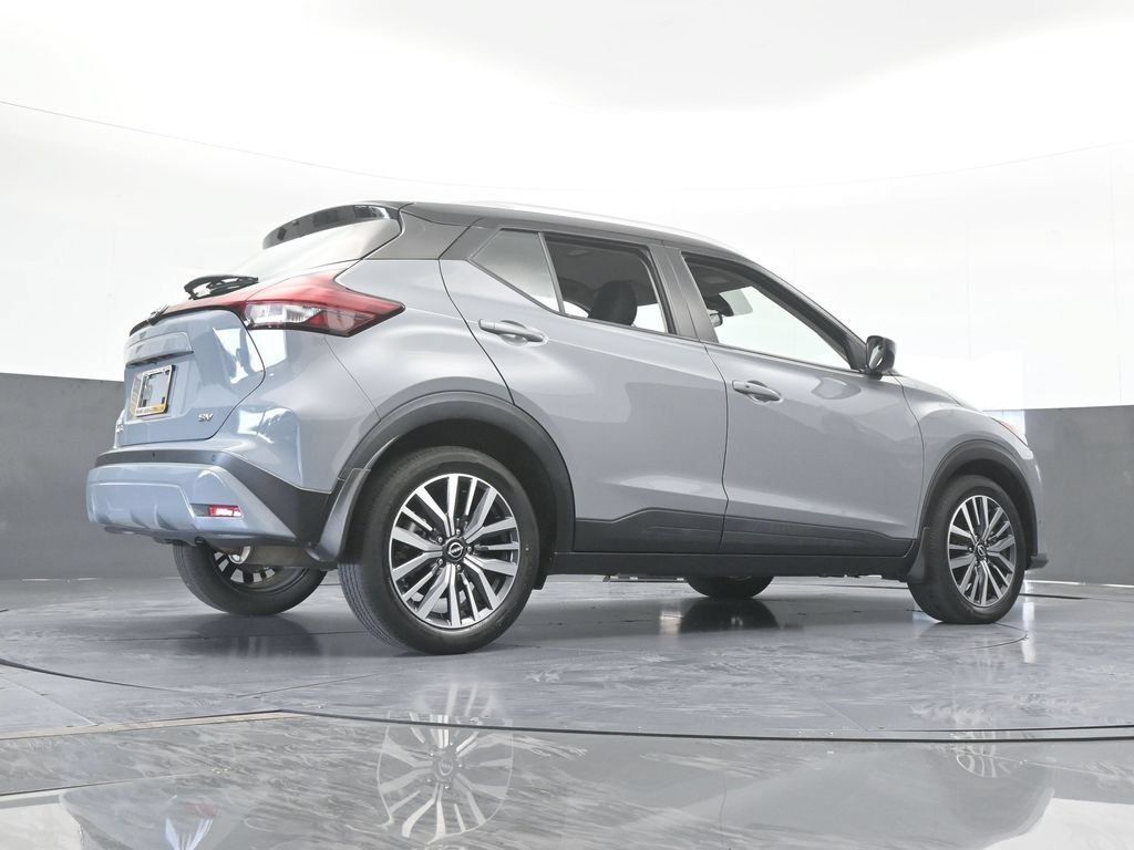 Used 2023 Nissan Kicks SV FWD image 59
