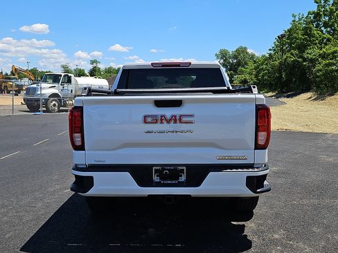 Used 2025 GMC Sierra 1500 Elevation AWD/4WD image 5
