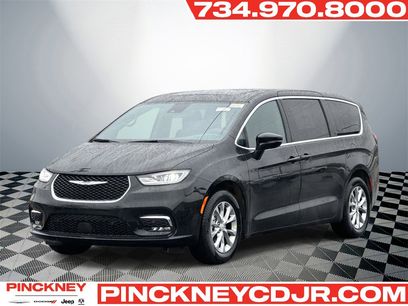 New 2026 Chrysler Pacifica Limited