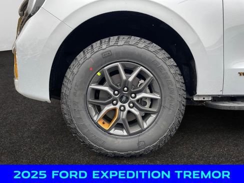 New 2025 Ford Expedition Tremor image 14