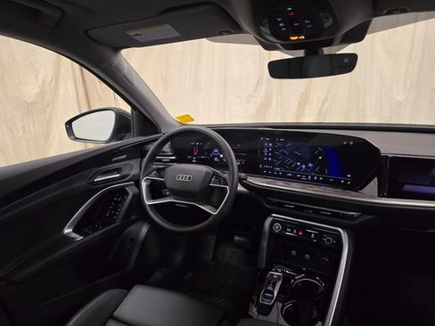 Certified 2025 Audi Q5 Prestige AWD/4WD image 36