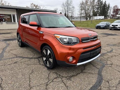 Used 2019 Kia Soul + FWD image 1