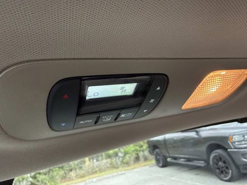 Used 2024 Honda Odyssey EX-L image 19