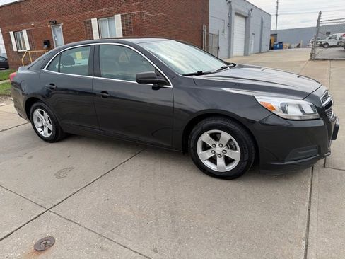 Used 2013 Chevrolet Malibu LS FWD image 5