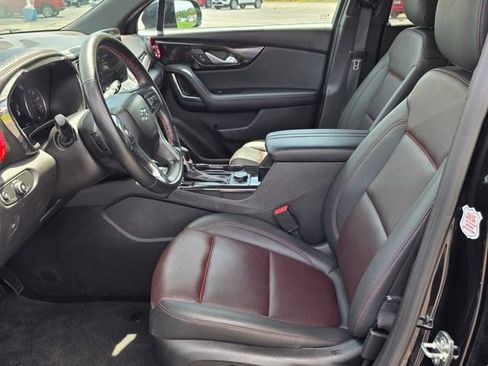 Used 2025 Chevrolet Blazer RS FWD image 21