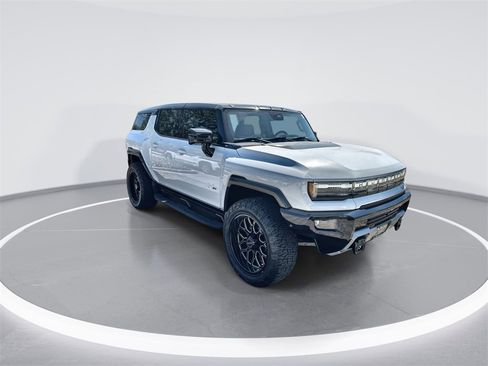 New 2026 GMC Hummer EV SUV image 2