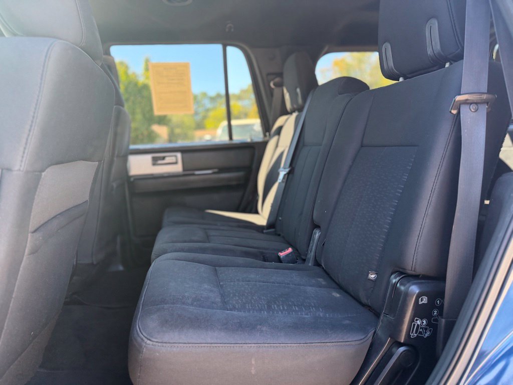 Used 2017 Ford Expedition XLT RWD image 14