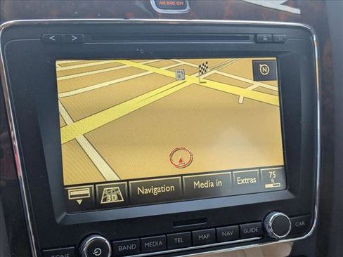 Used 2018 Bentley Flying Spur S V8 image 12