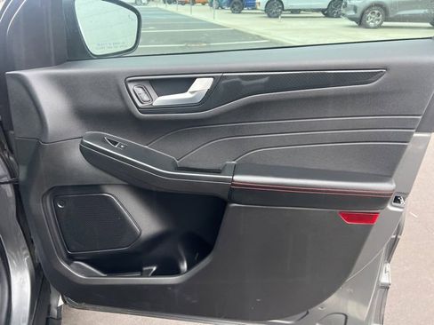 Certified 2023 Ford Escape ST-Line Select w/ Tech Pack #1 image 10