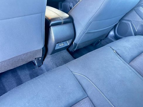 Used 2024 Nissan Altima 2.5 SV image 24