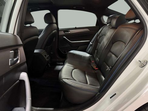 Used 2018 Hyundai Sonata Limited image 25