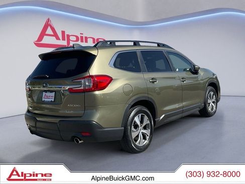 Used 2025 Subaru Ascent Premium AWD/4WD image 5