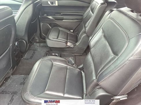 Used 2020 Ford Explorer XLT w/ Equipment Group 202A image 13