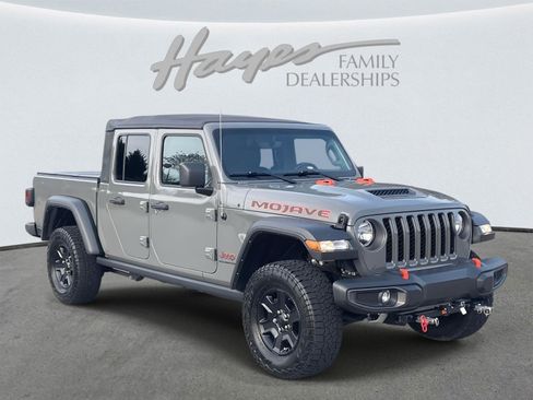 Used 2023 Jeep Gladiator Mojave image 1