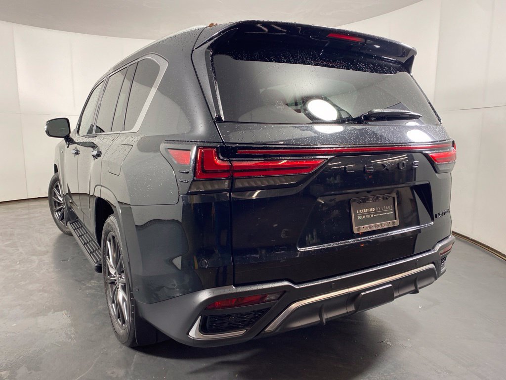 Used 2026 Lexus LX 700h F Sport AWD/4WD image 8