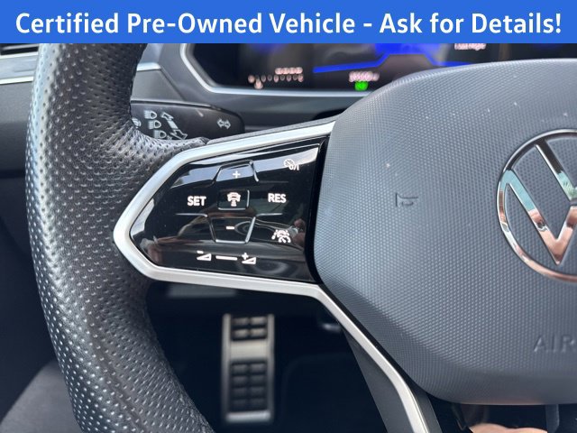 Certified 2023 Volkswagen Tiguan SE R-Line AWD/4WD image 19