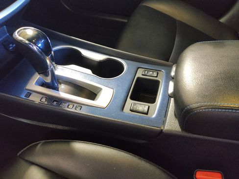 Used 2018 Nissan Altima 2.5 SR w/ SR Midnight Edition FWD image 26