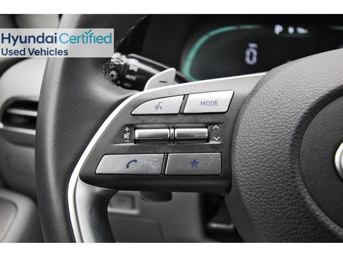 Certified 2025 Hyundai Palisade SEL FWD image 19