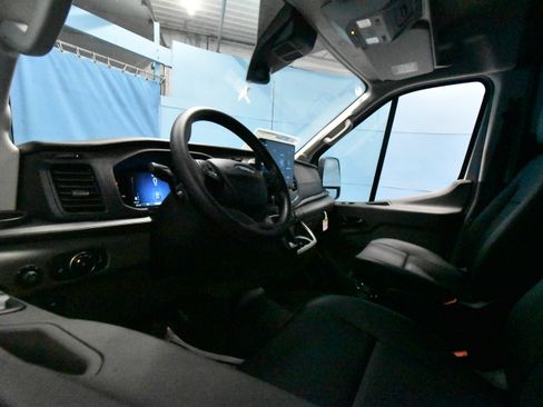 New 2026 Ford Transit 250 148 Medium Roof w/ Load Area Protection Package image 2