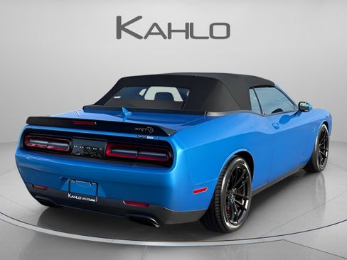 Used 2023 Dodge Challenger SRT Hellcat RWD image 4