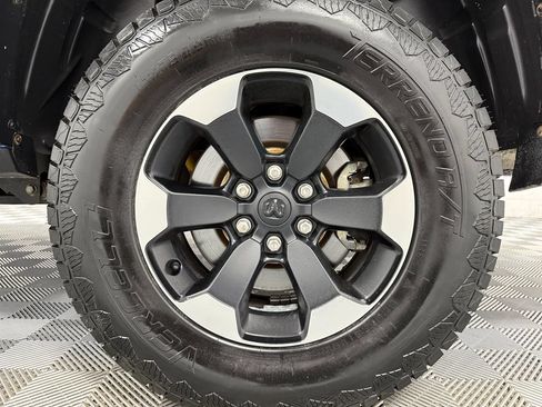 Used 2020 RAM 1500 Rebel w/ Level 2 Equipment Group AWD/4WD image 33