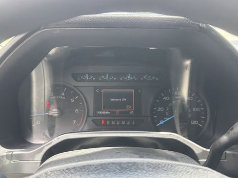 Used 2017 Ford F150 XL w/ Equipment Group 101A Mid RWD image 16