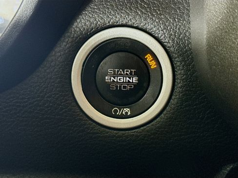 Used 2020 RAM 1500 Tradesman image 21